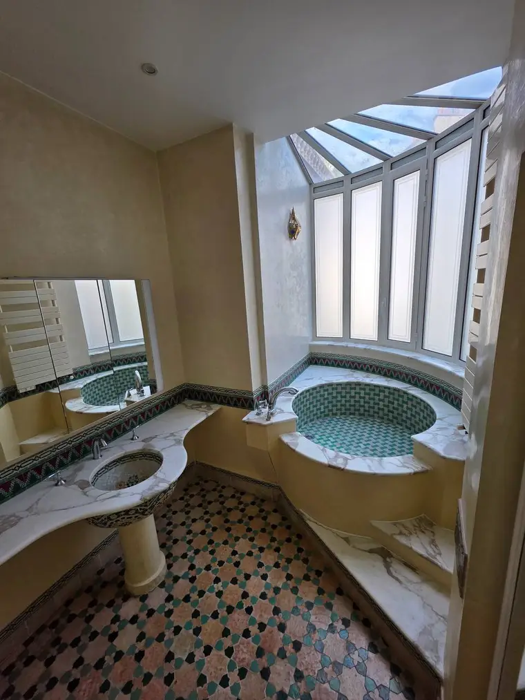 Salle de bain orientale après intervention Net & Fix à Bobigny